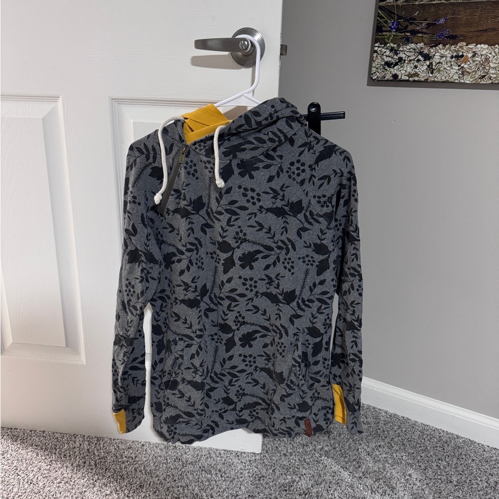 Gray and Yellow Floral Double Hoodie size M